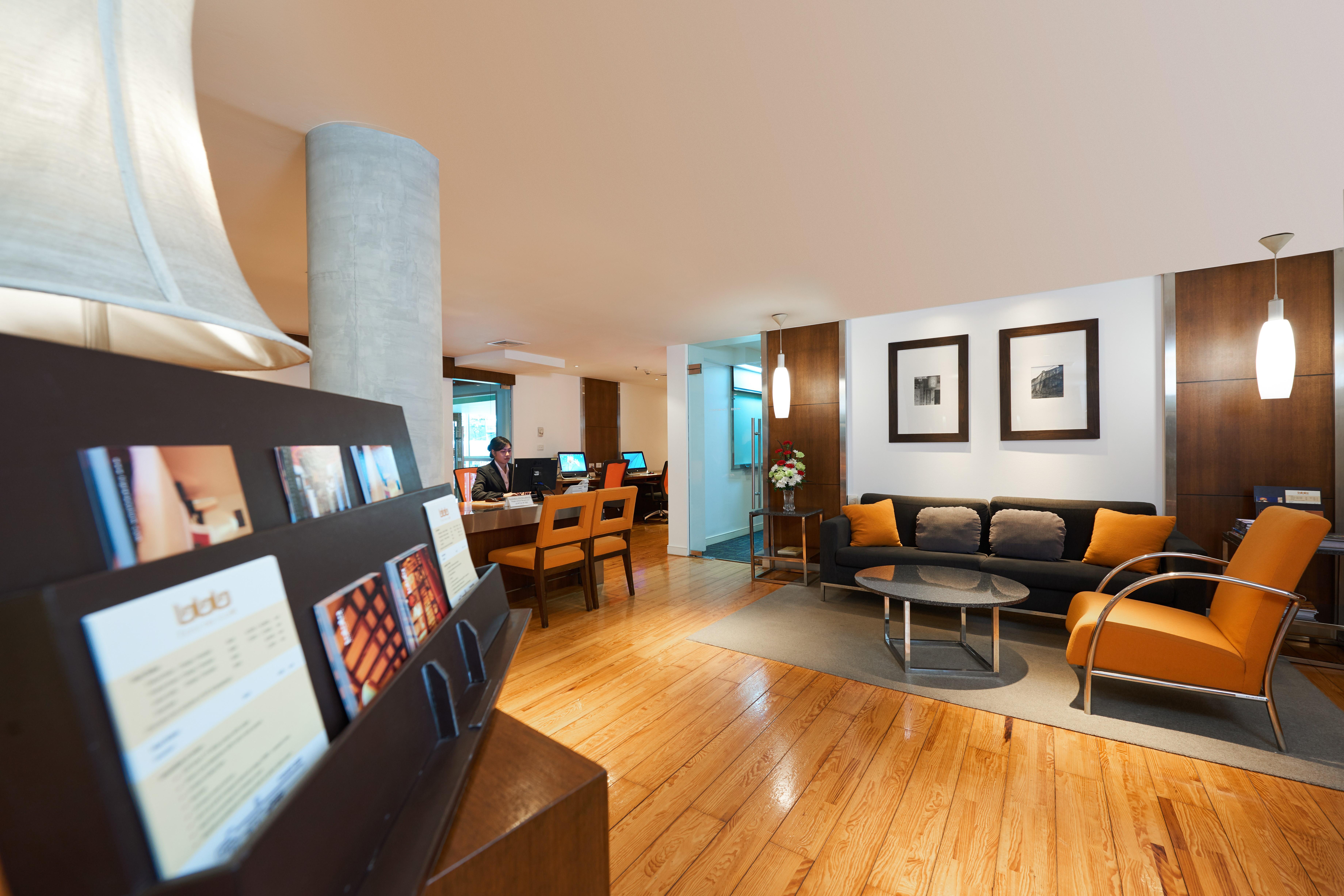 Triple Two Silom Otel Bangkok Dış mekan fotoğraf